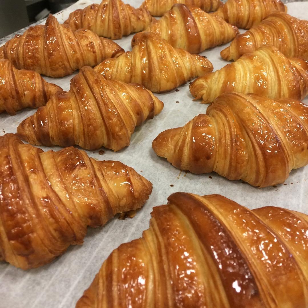  Croissants in London - Le Montmartre