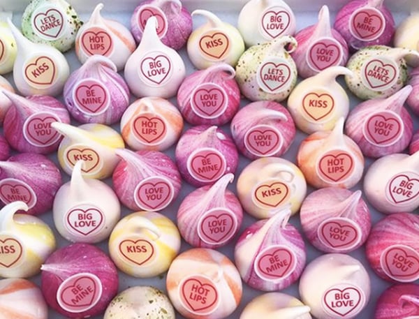 Meringue girls v day