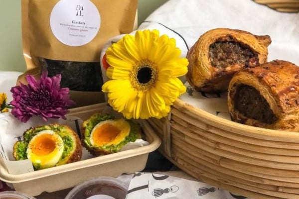 dinnerladieseasterblog