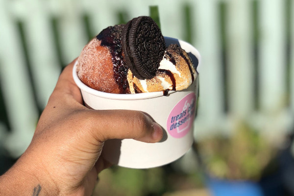 Treats Club oreo sundae