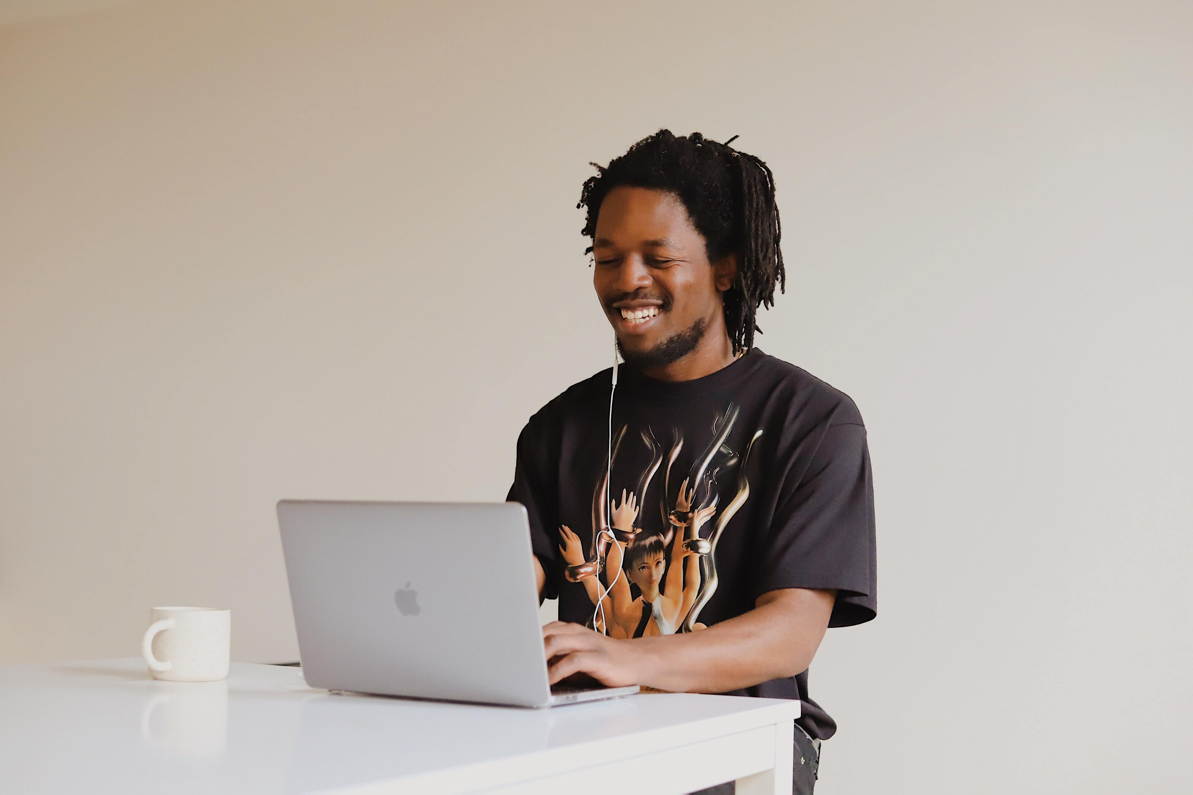 good-faces-DSj40n6beGk-unsplash
